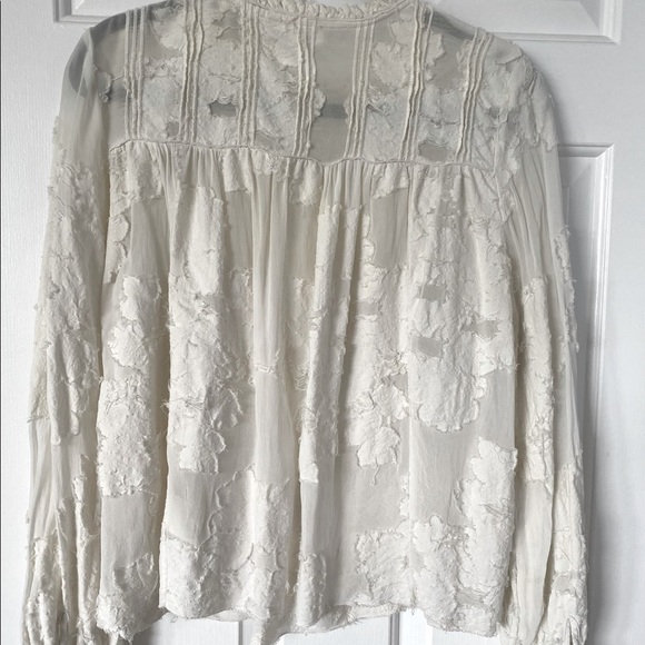 Wilfred Aritzia | Lourdes Blouse | White | size medium - Picture 4 of 13
